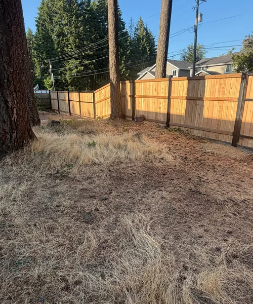 110ft Cedar fence with 3x3 metal post end metal frame for 2 gates in Puyallup 